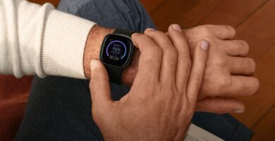 Samsung Galaxy Watch 4 Vs Fitbit Sense